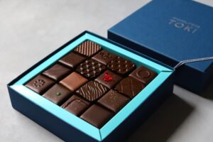 ボンボンショコラ16個入